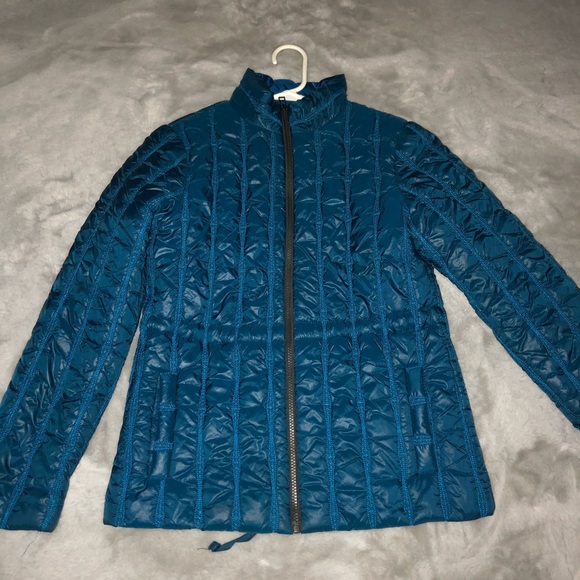 CAbi Poseidon Jacket Puffer 914 Lightweight Blue - Picture 5 of 11